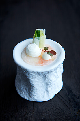 Tartare of langoustine, cannelloni of leek, green apple, daikon and chives, with a basil mayonnaise